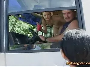 -彼女のガールフレンドはとてもタイトだ  ...