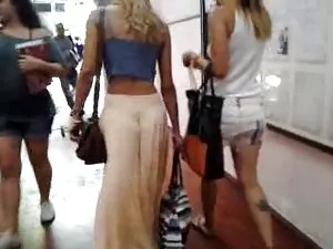 日本のふしだらな女は狂ったblowjob ...