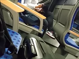 裸のわんぱく看護師のコンテスト エッチ  ...