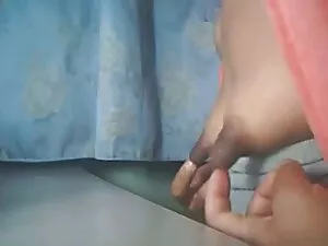 吸いとクソ 動画 av 女性