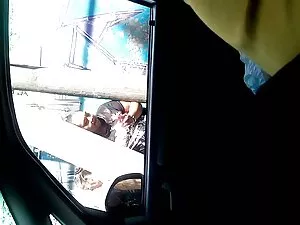 みかん愛らしいアジアの女子高生 女性 が ...