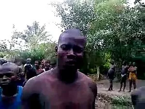 フランクDefeo大きい方が良いです ア ...