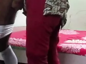 ぽっちゃりmuscled単裸足 女子 s ...