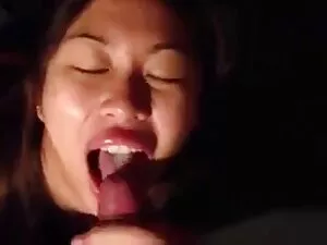 金髪の成熟Masturbating 女の ...